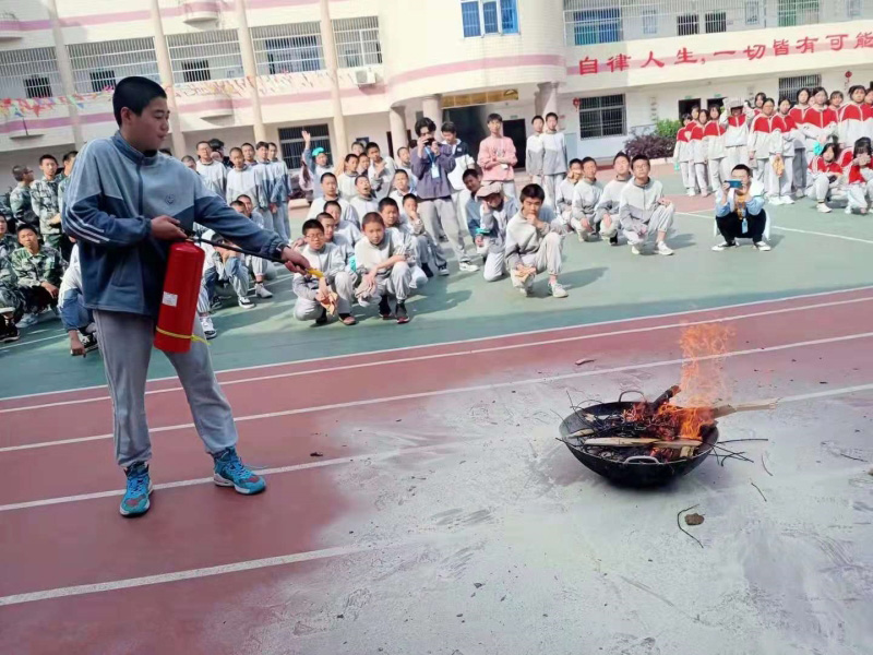 全封闭叛逆成长励志教育学校